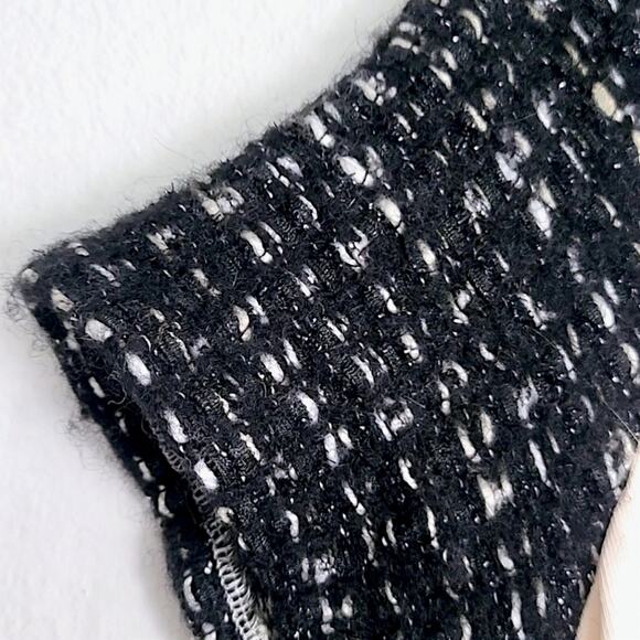 J. Crew Women's Blouse Cream Medium Black Tweed Sleeves Coquette Minimalism - Picture 7 of 7